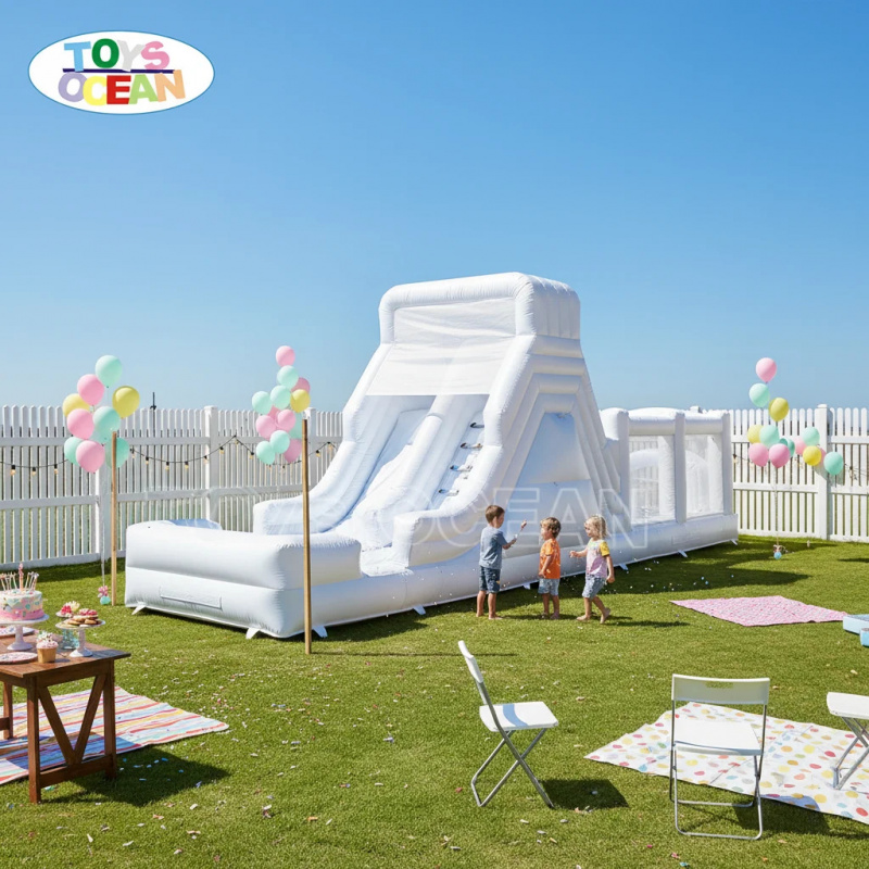 Water Slide Inflatable - Escorregador de Água Inflável Branco com