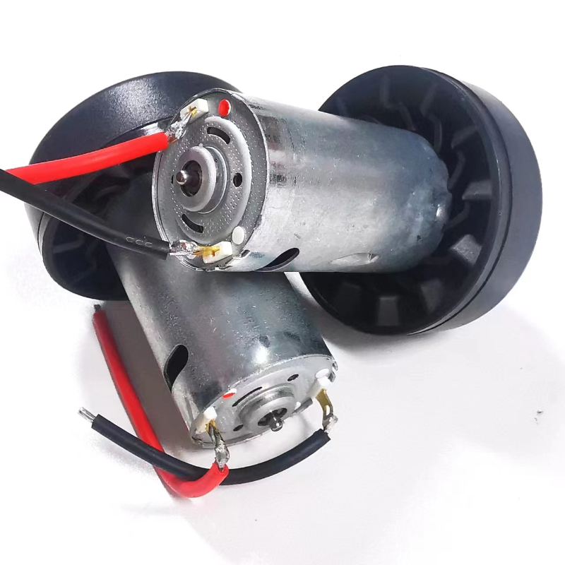 Aspirador de Pó Portátil 7.4V/ - Pool Vacuum Manual avaliação e preço